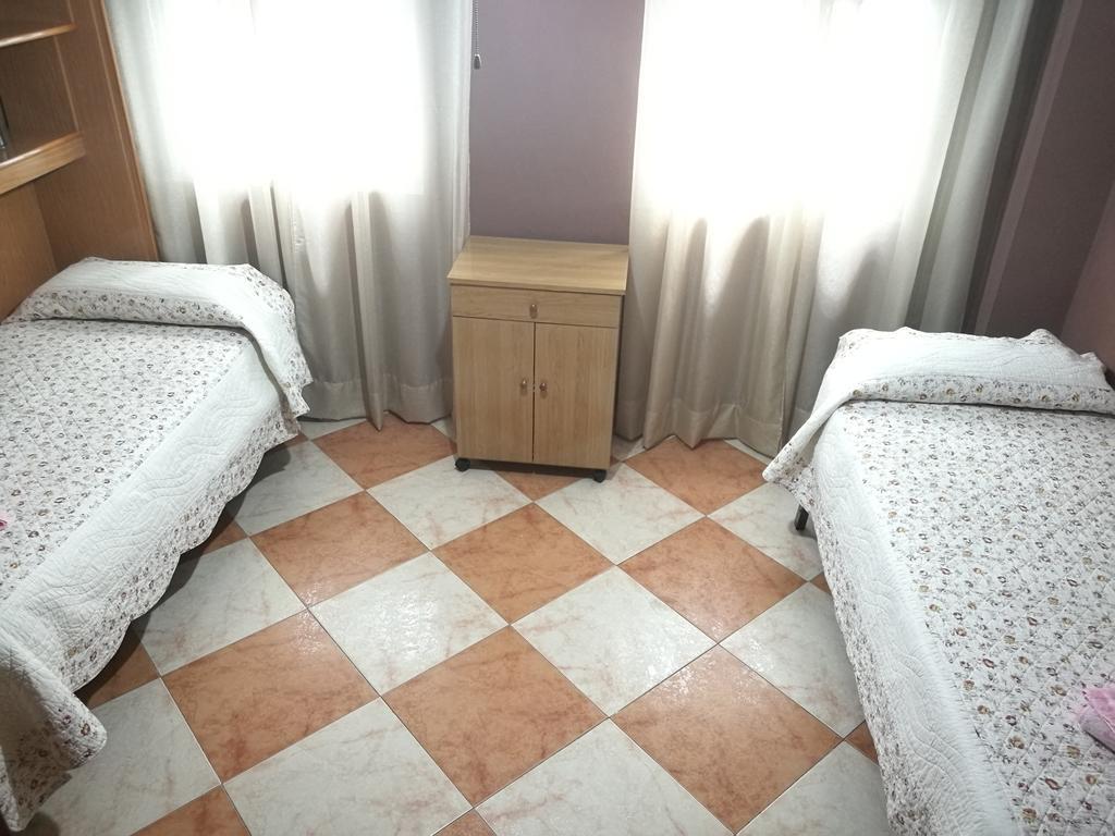 Ferienwohnung Sleepin Triana Sevilla Exterior foto